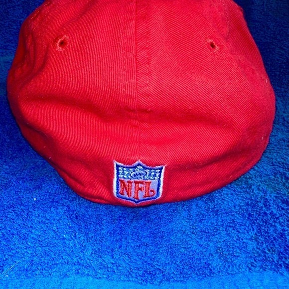 EUC Adult Medium Tampa Bay Buccaneers Cotton Baseball Cap Hat - Picture 2 of 6